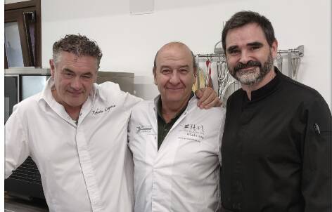 José Ignacio Herce junto a los chefs Roberto Capone y Miguel Ángel Mateos.