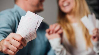 La otra cara de compartir la Lotería: Ganar un premio puede terminar en guerra familiar