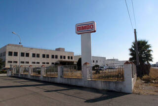 Crisis en el Grupo Bimbo: Ruptura con DIA, cierre de una planta en Alicante y deriva de trabajo a Barcelona