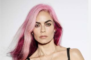 Beatriz Matallana, mujer de Gelete Nieto, peluquera y maquilladora de los looks de la Madrid Fashion Week