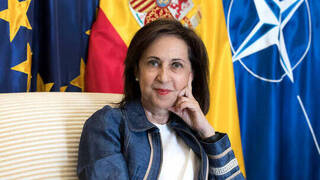 'Caso mascarillas': Margarita Robles concedió dos millones de euros a Gamma Solutions SL, una eléctrica ajena al sector sanitario