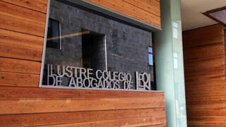 Critican al Colegio de Abogados de León por poca transparencia y pérdidas económicas